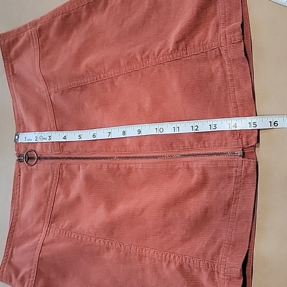 Forever 21 Size 30 Burnt Orange Corduroy Front Zipper Closure A Line Mini Skirt - Picture 6 of 9